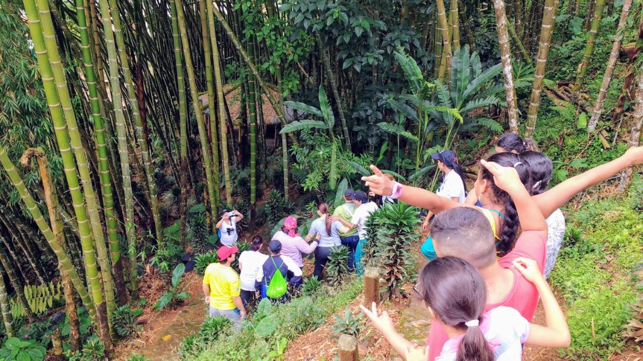 Finca Turistica Los Rosales Pereira Eksteriør bilde